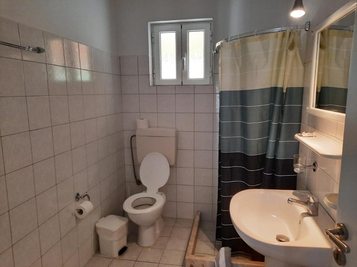 Athina Apartments Stoúpa Eksteriør billede
