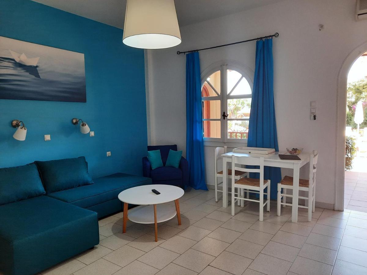 Athina Apartments Stoúpa Eksteriør billede