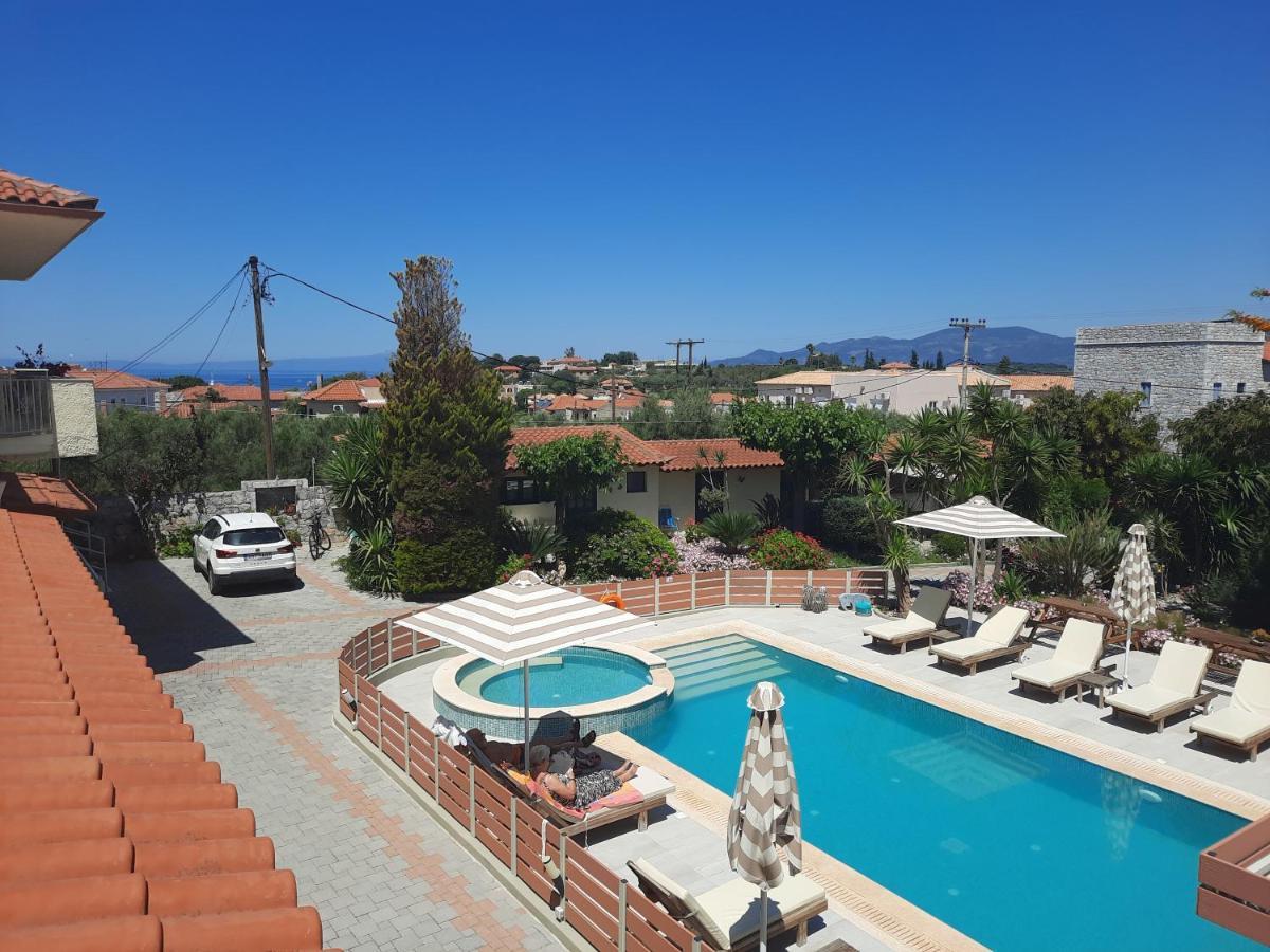 Athina Apartments Stoúpa Eksteriør billede